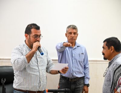 Nombran a José Alberto Santiago Soto como nuevo director de la Unidad de Transparencia del Gobierno de Tuxpan
