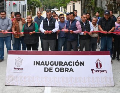Gobierno de Tuxpan inaugura la pavimentación con concreto hidráulico de la calle Venezuela, en la colonia Salinas de Gortari.