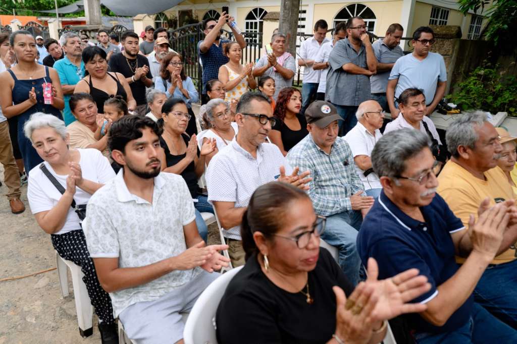 Inicio de obras públicas en Tuxpan en la colonia Joaquín Hernández Galicia
