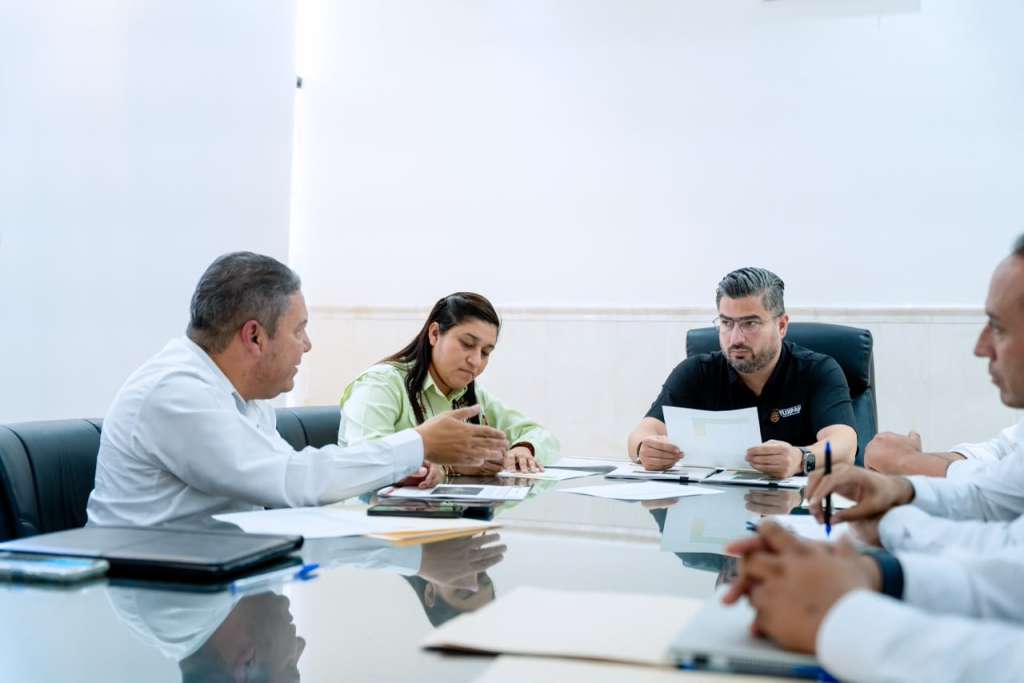 Mantenimiento de infraestructura eléctrica en Tuxpan