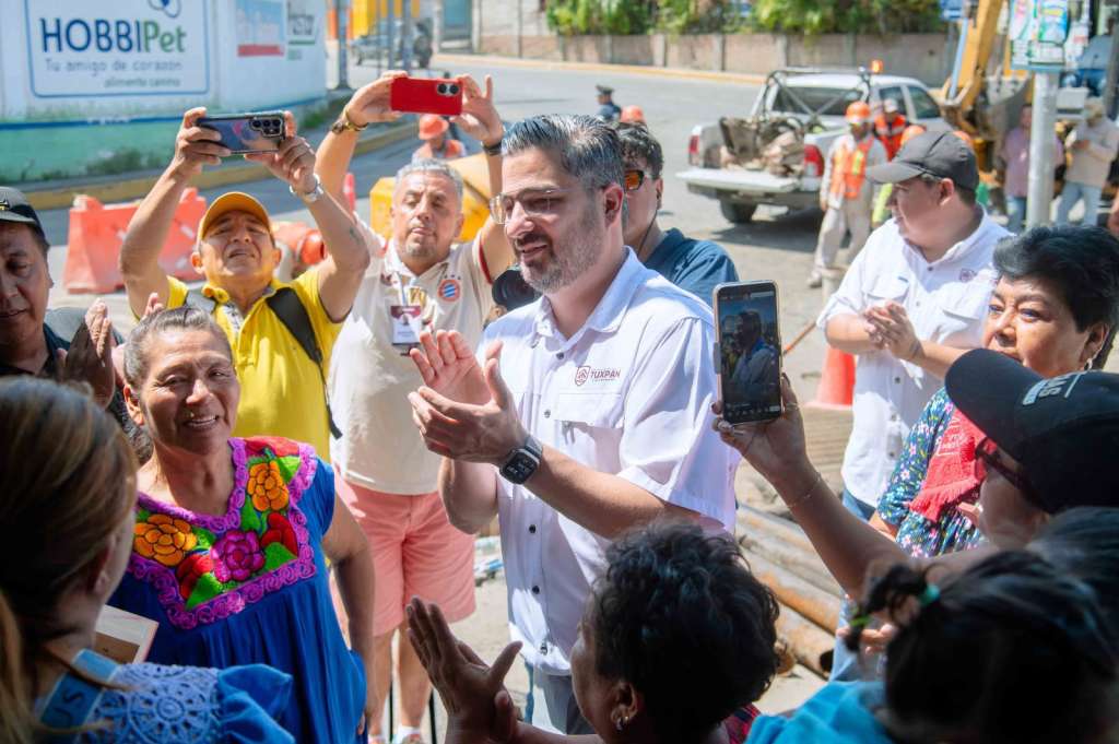 Trabajos de rehabilitación del drenaje pluvial en Tuxpan