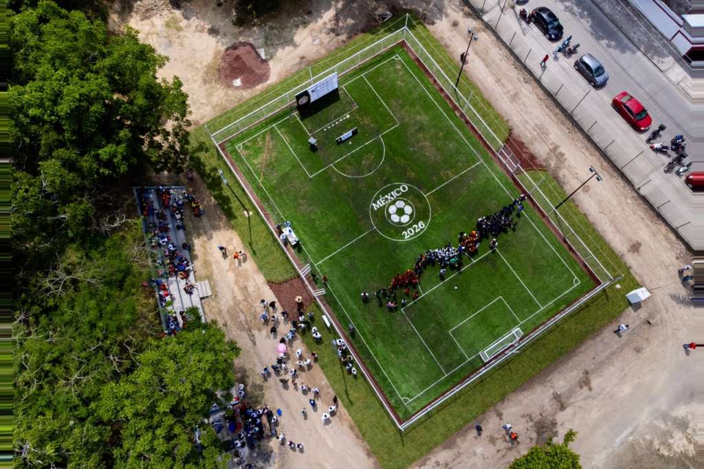 Cancha de fútbol 5 inaugurada en Tuxpan mediante programa Mundial Social